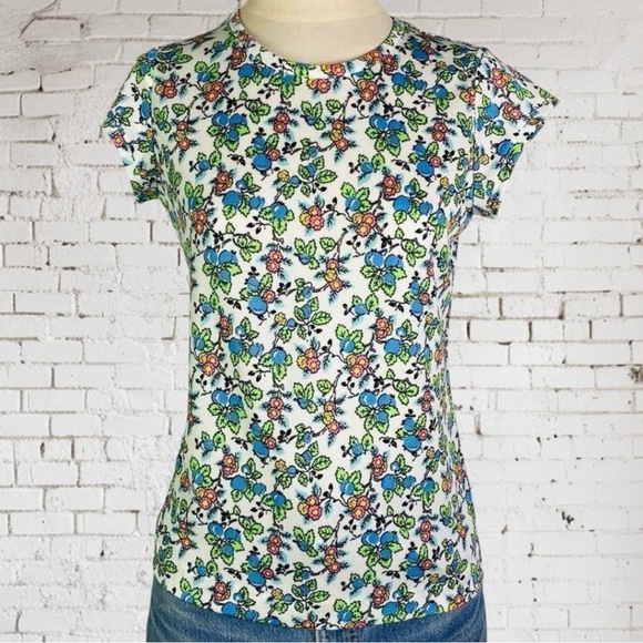Vintage Tops - 🚨LAST CHANCE Vintage Floral Top 60s